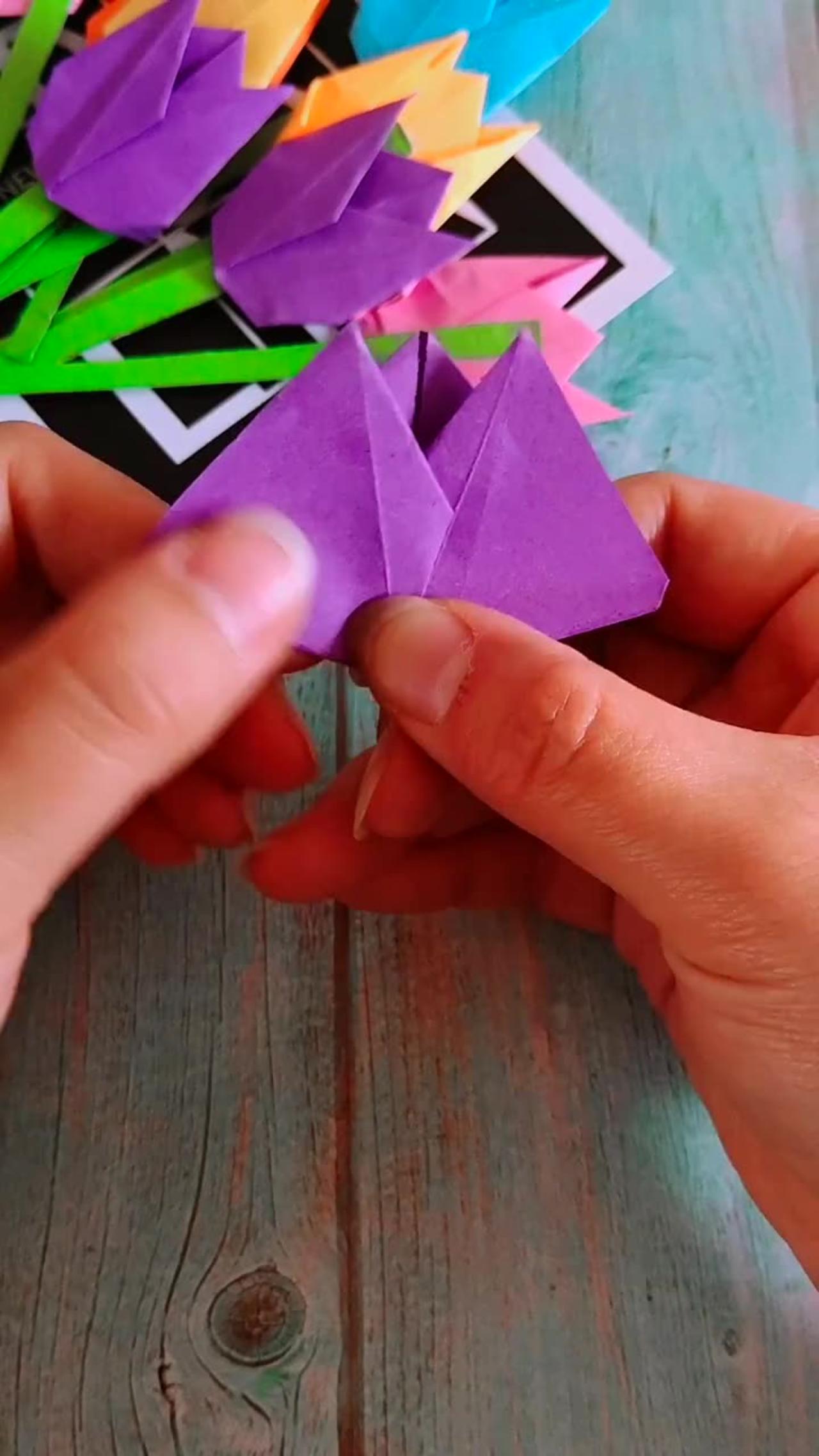 DIY handcrafted flowers from paper