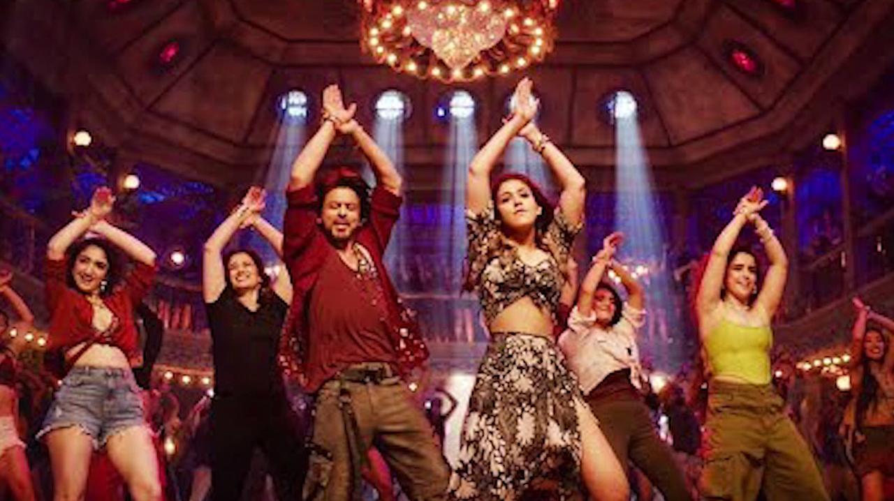 SRK and Nayanthara's sizzling chemistry shines in 'Not Ramaiya Vastavaiya'
