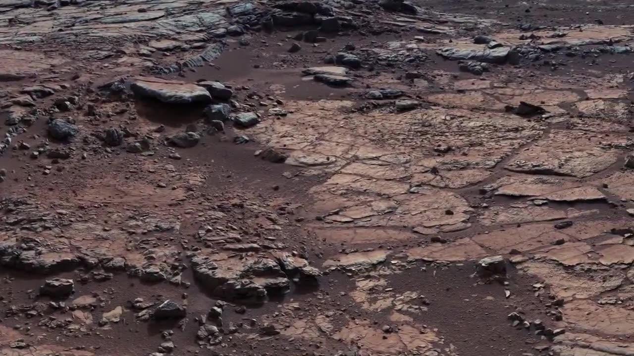Curiosity Rover Report (Dec. 9, 2013)： Dating Younger Rocks