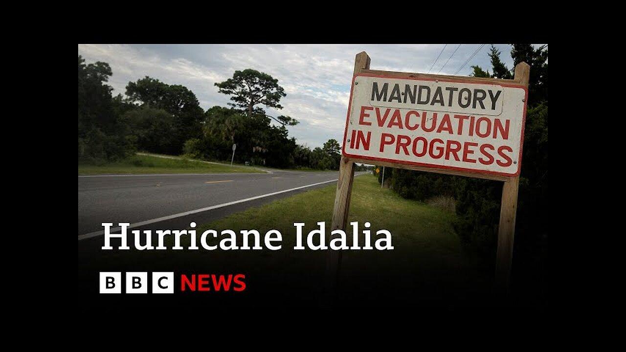 'Life-threatening' Hurricane Idalia about to hit Florida - BBC News