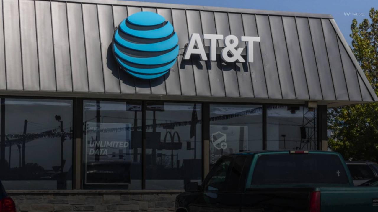 AT&T and T-Mobile Change Autopay Discount Requirements