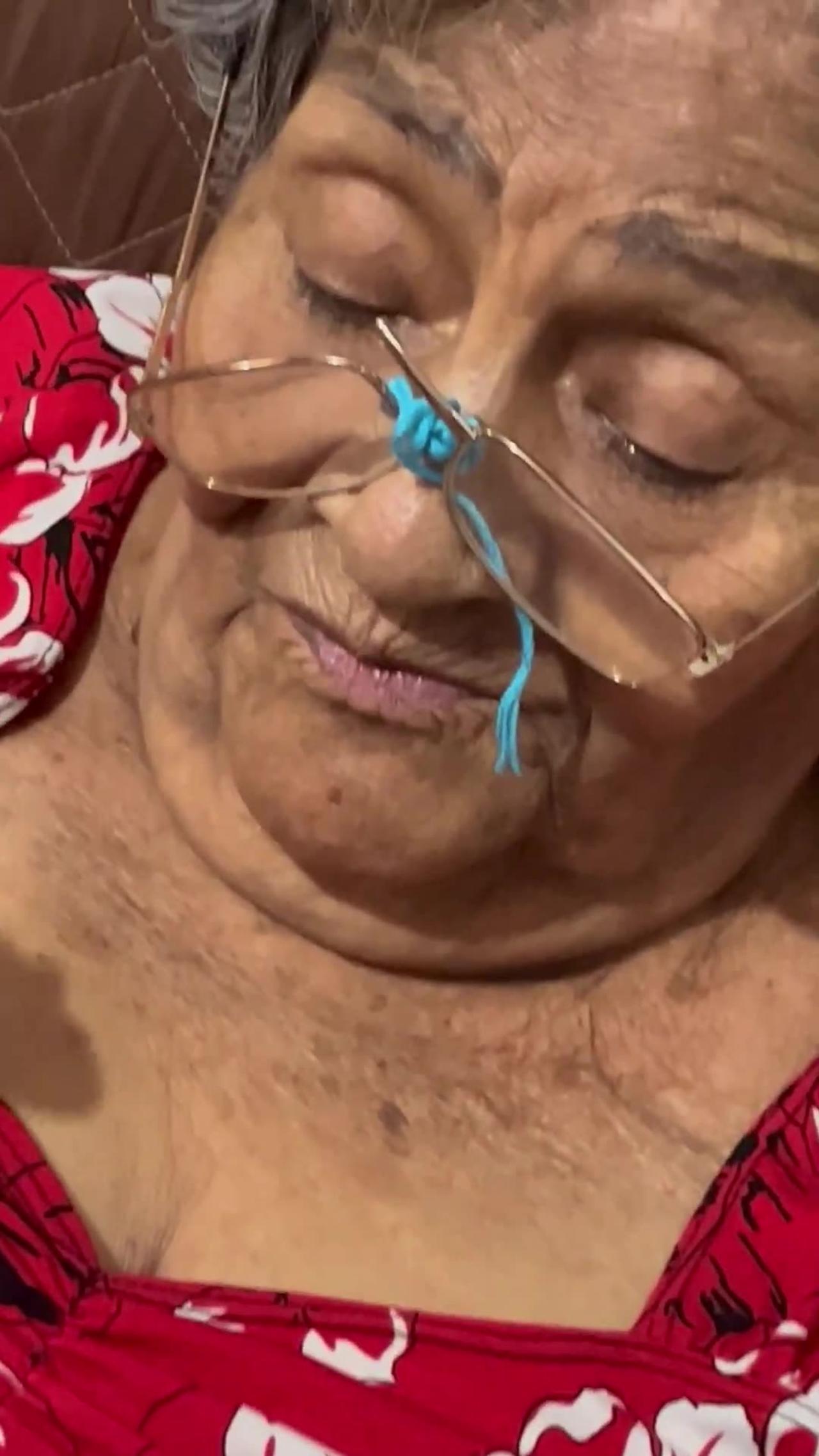 You Won't Believe How Grandma Fixed Her Glasses || Viral Verse