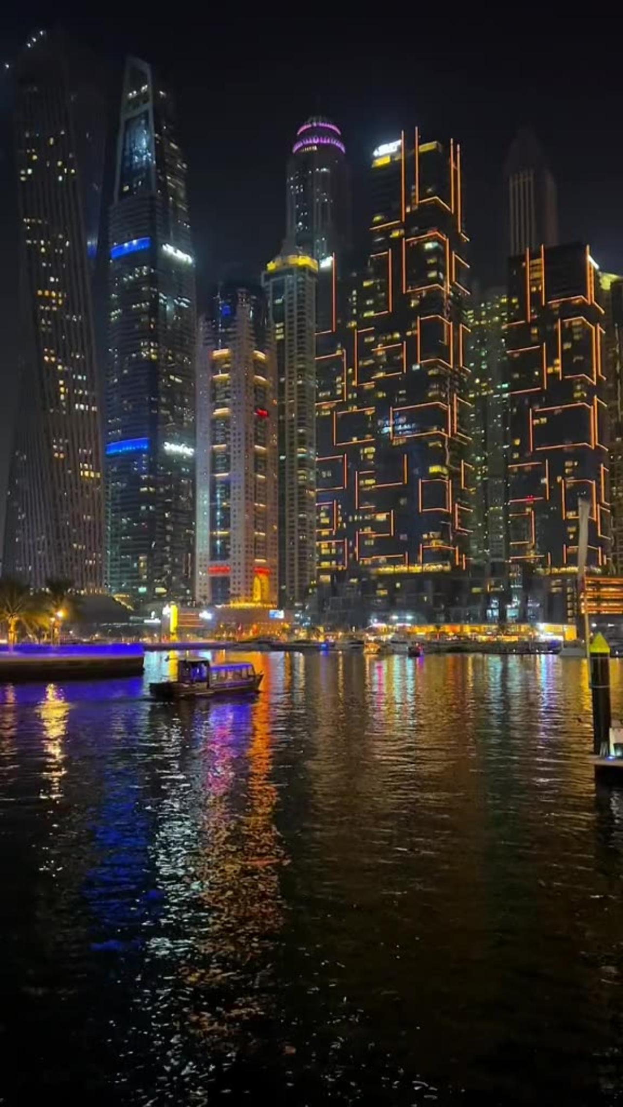 Dubai night One News Page VIDEO