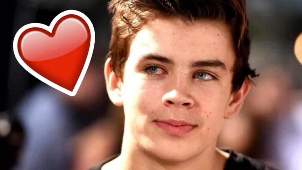 #PrayForHayes: Fans Support Hayes Grier After Accident