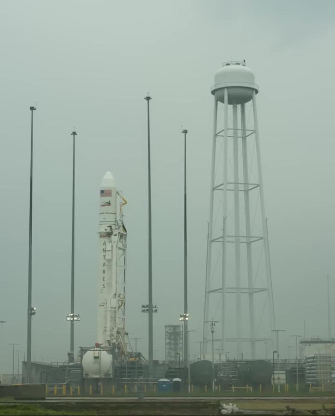 Antares Rocket Raised on Launch Pad_HD