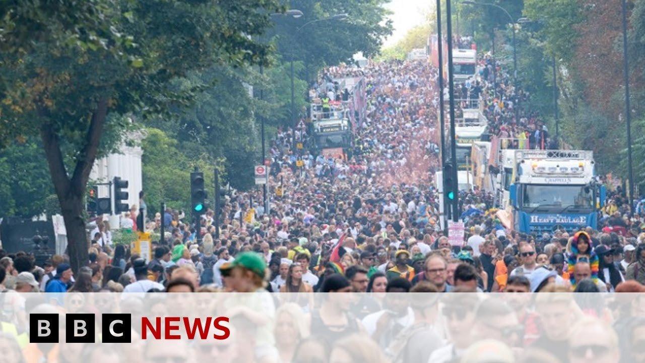 Notting Hill Carnival: How to stay safe in a crowd - BBC News