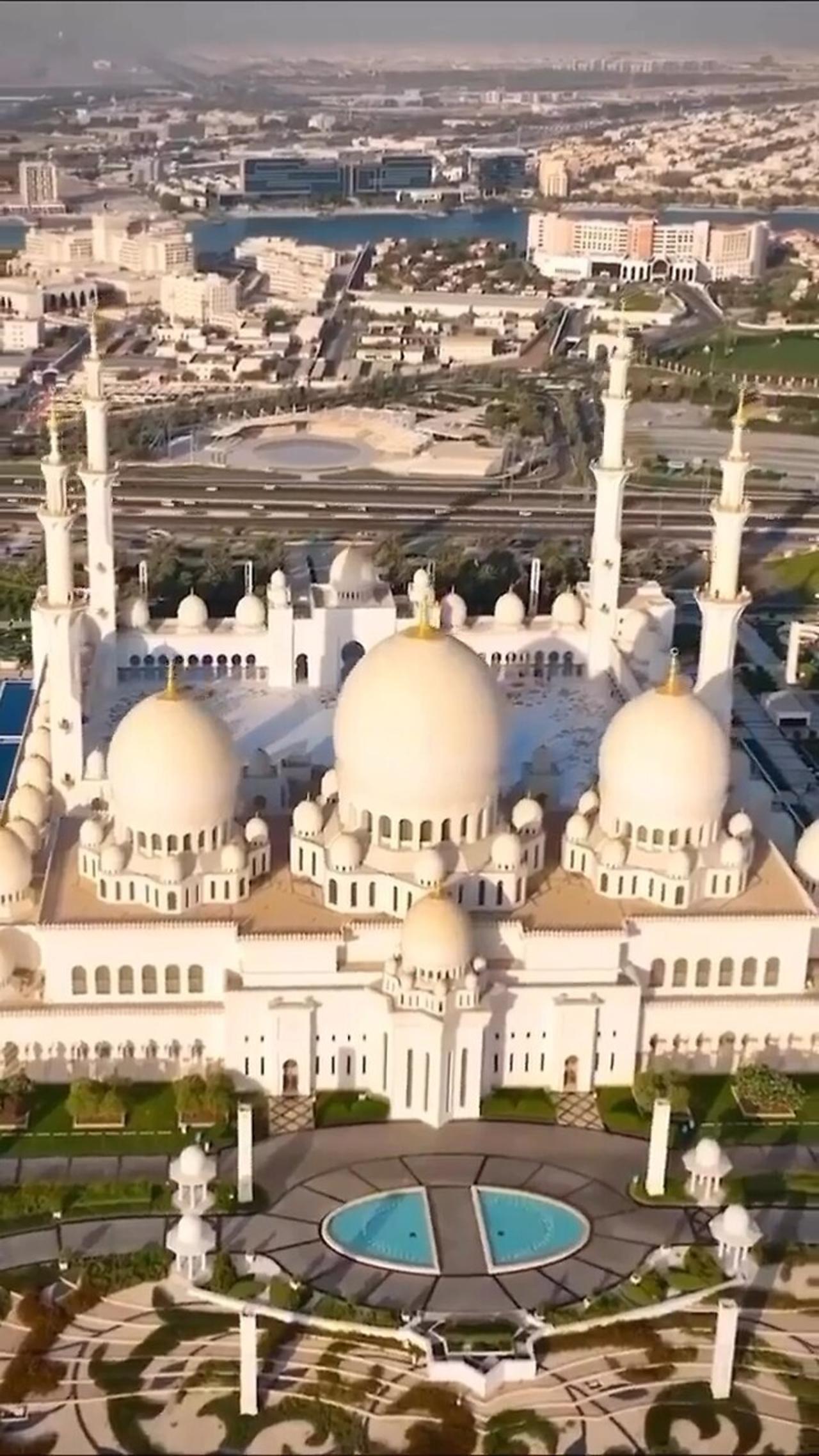 Mosque Of The First Sheikh Zayed Bin Sultan