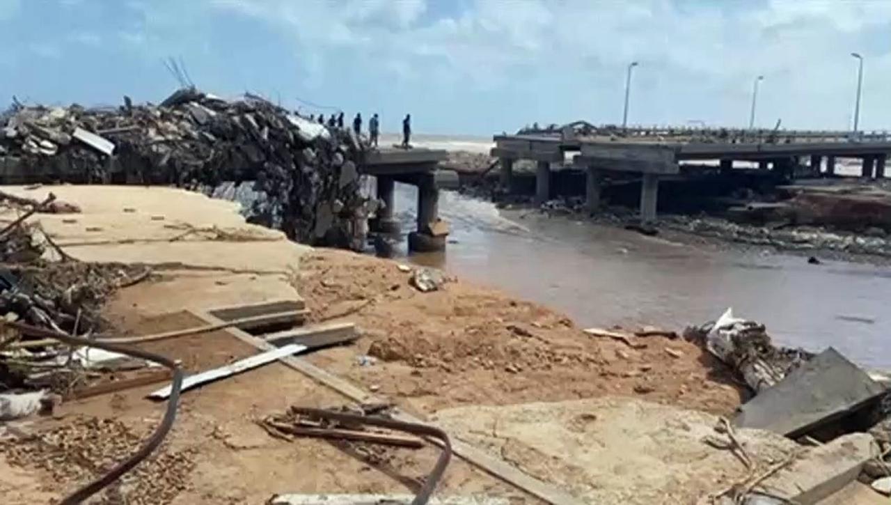 Massive destruction in Libyan city of Derna following deadly floods