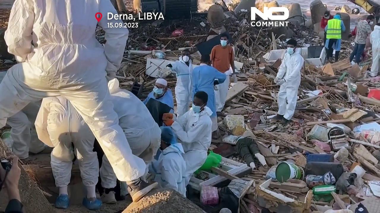 WATCH: Rescue teams in Derna find more bodies beneath the rubble
