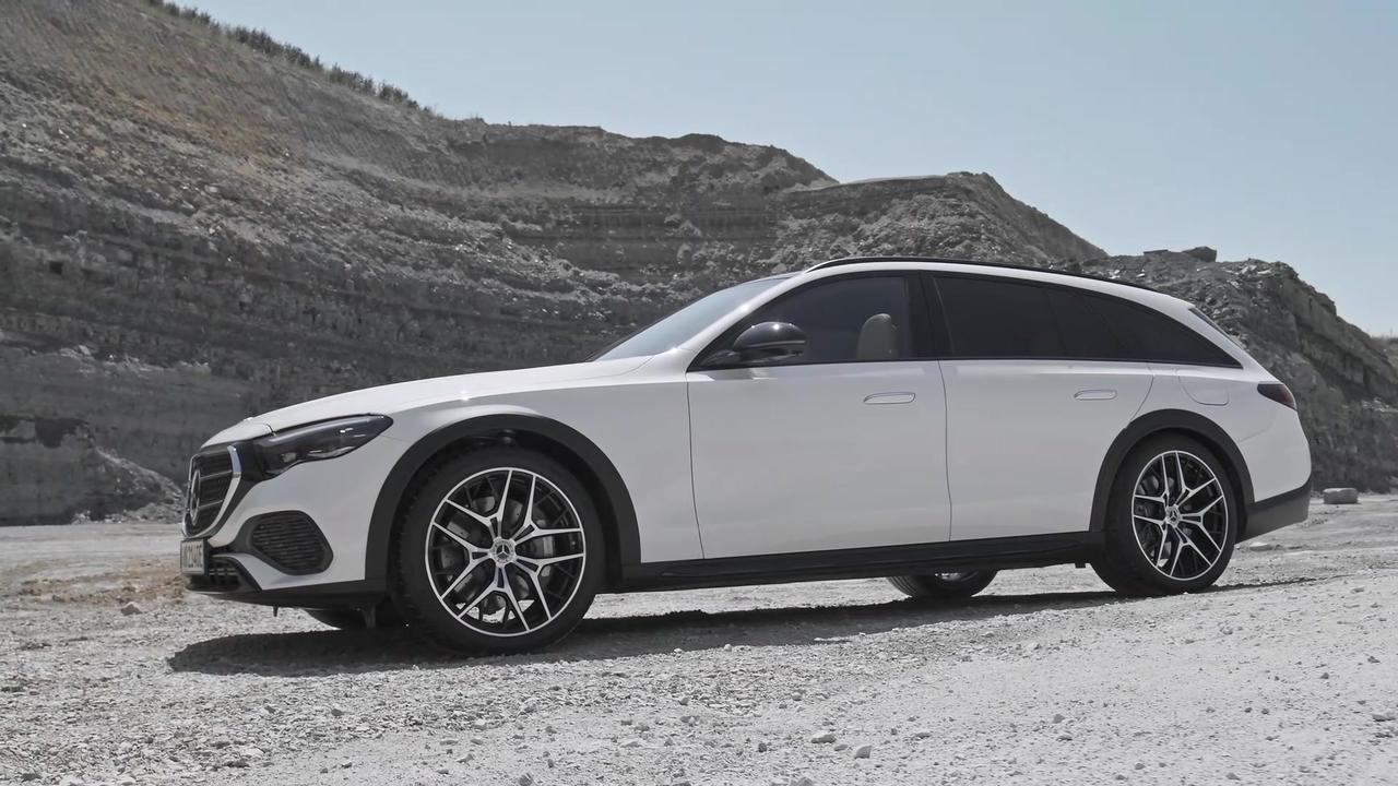 The new Mercedes-Benz E 300 de 4MATIC All-Terrain Exterior Design