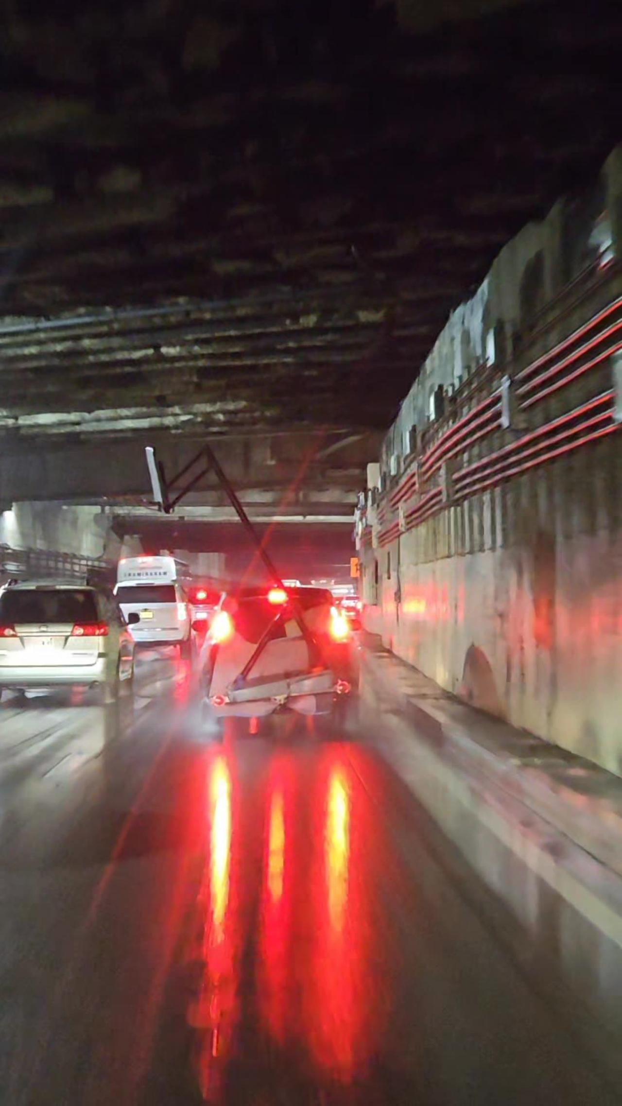 Transporting A Basketball Hoop One News Page VIDEO