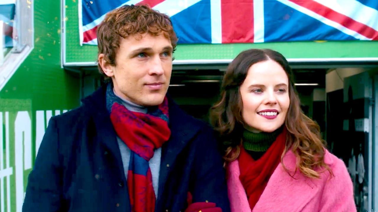 First Look at Hallmark’s Christmas in Notting Hill
