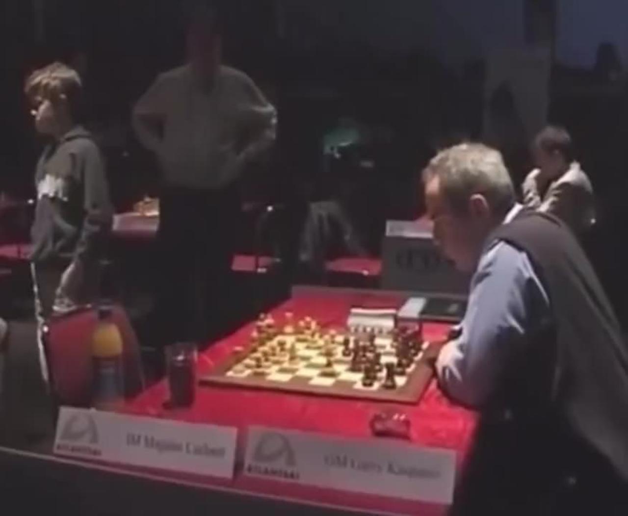 Magnus Carlsen getting bored playing with world champion in his childhood