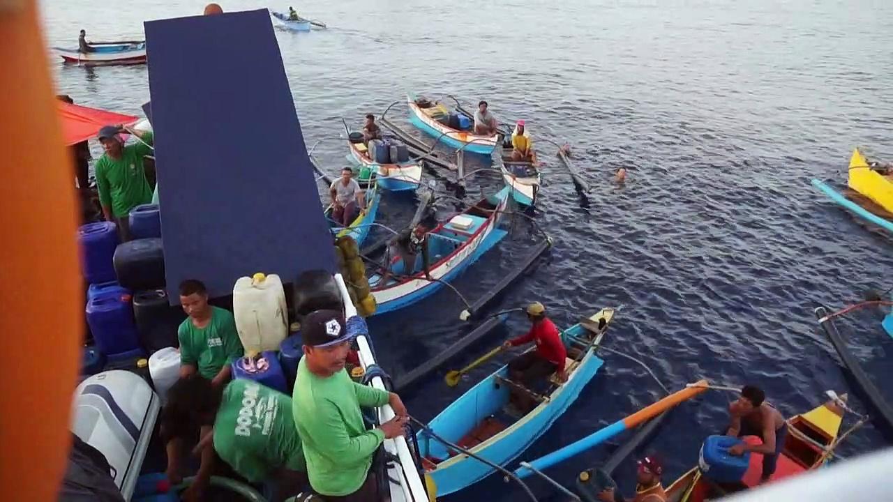 Filipino fishermen chased by China coast guard in disputed waters