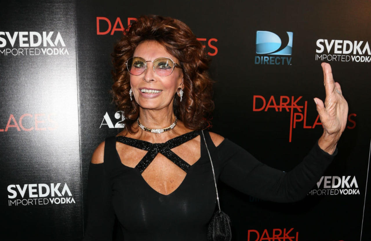 Sophia Loren announces she’s taking ‘some time off’ after horror fall