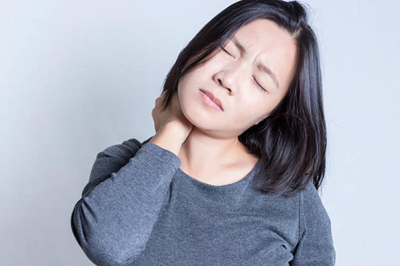 Ways to Relieve Yourself of Shoulder and Neck Pain