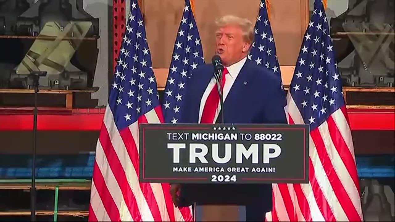 Donald Trump speaks to auto workers in Michigan