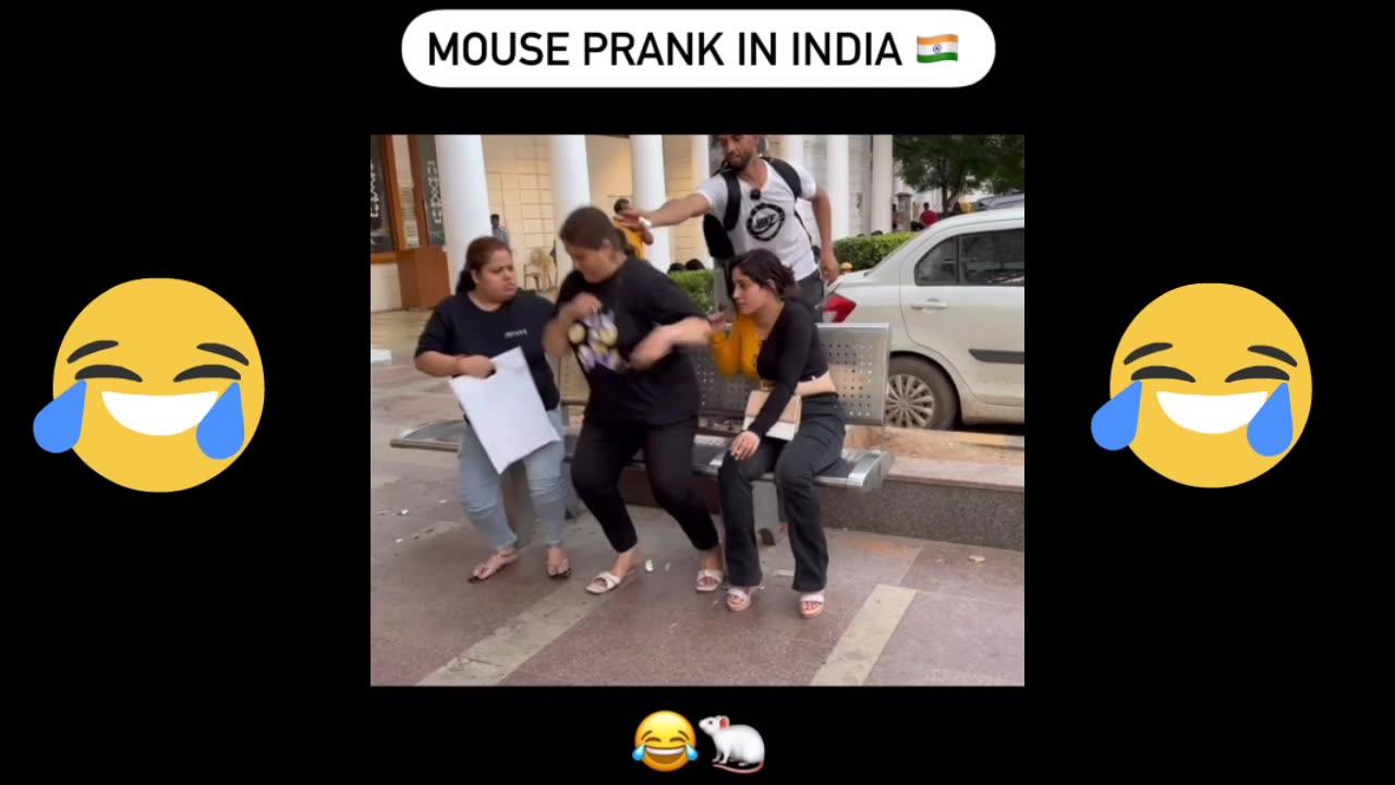 Mouse🐭 prank in India funny prank video 😅😂🤣🤣don't laugh🤣🤣