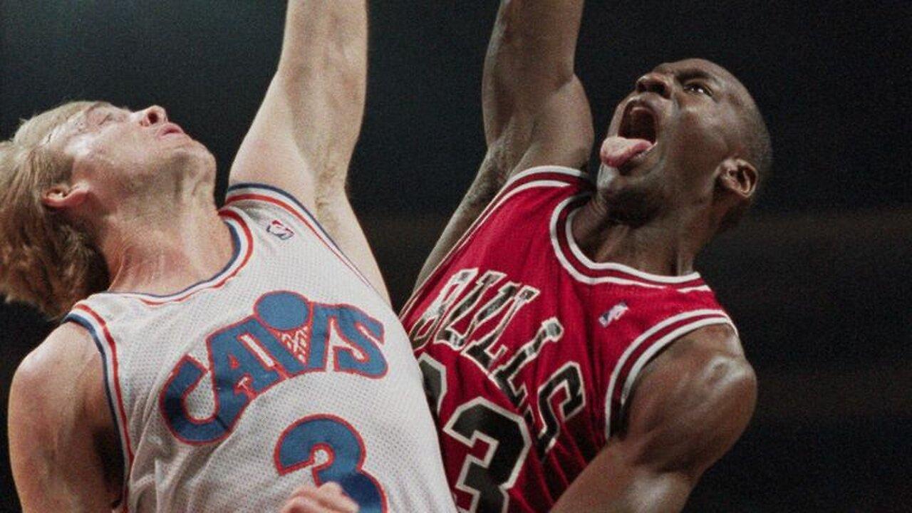 1992 NBA Eastern Conference Finals Bulls vs Cavs Game 2 (Full Game) - Michael Jordan