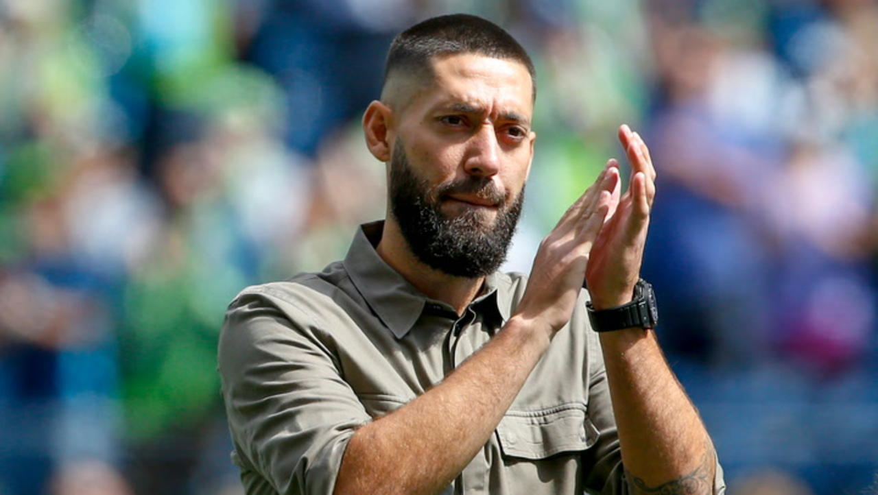 Clint Dempsey Shows Respect to Mbappé and Paul Wall