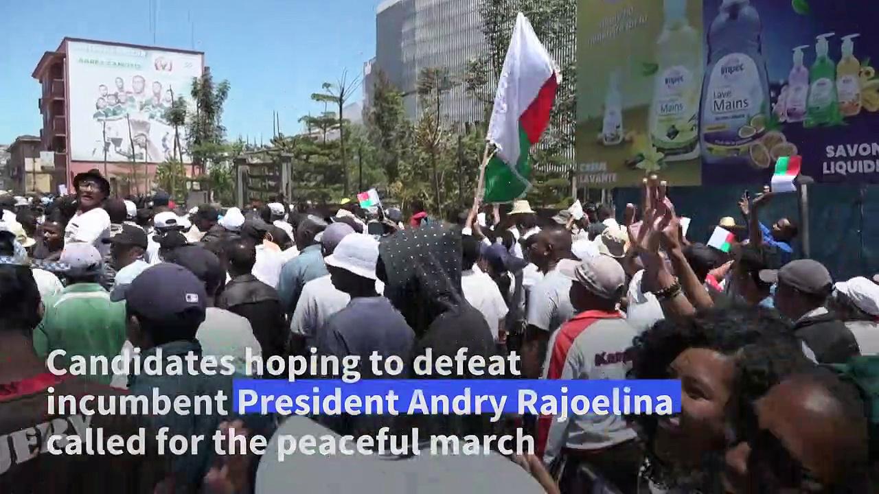 Opposition rally in Madagascar dispersed with tear gas