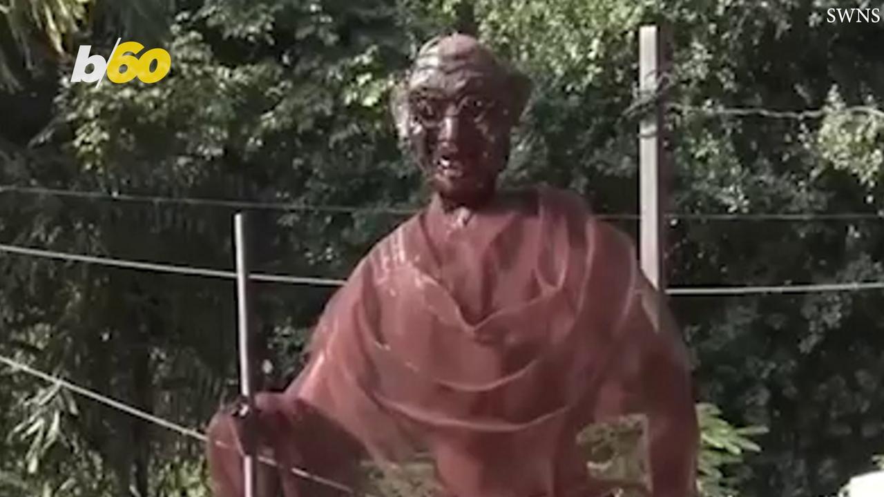 Statue of Gandhi Scrapped Days After it’s Debut