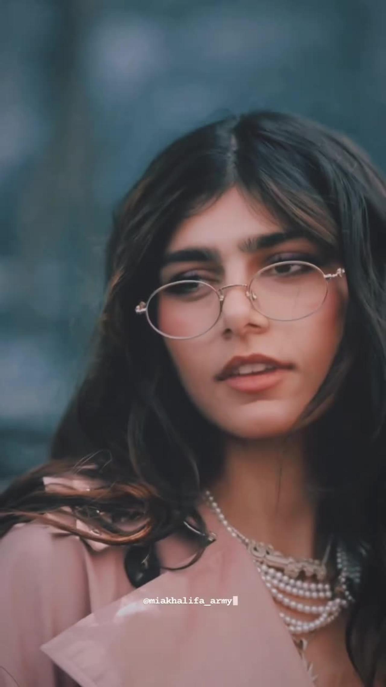 Mia khalifa