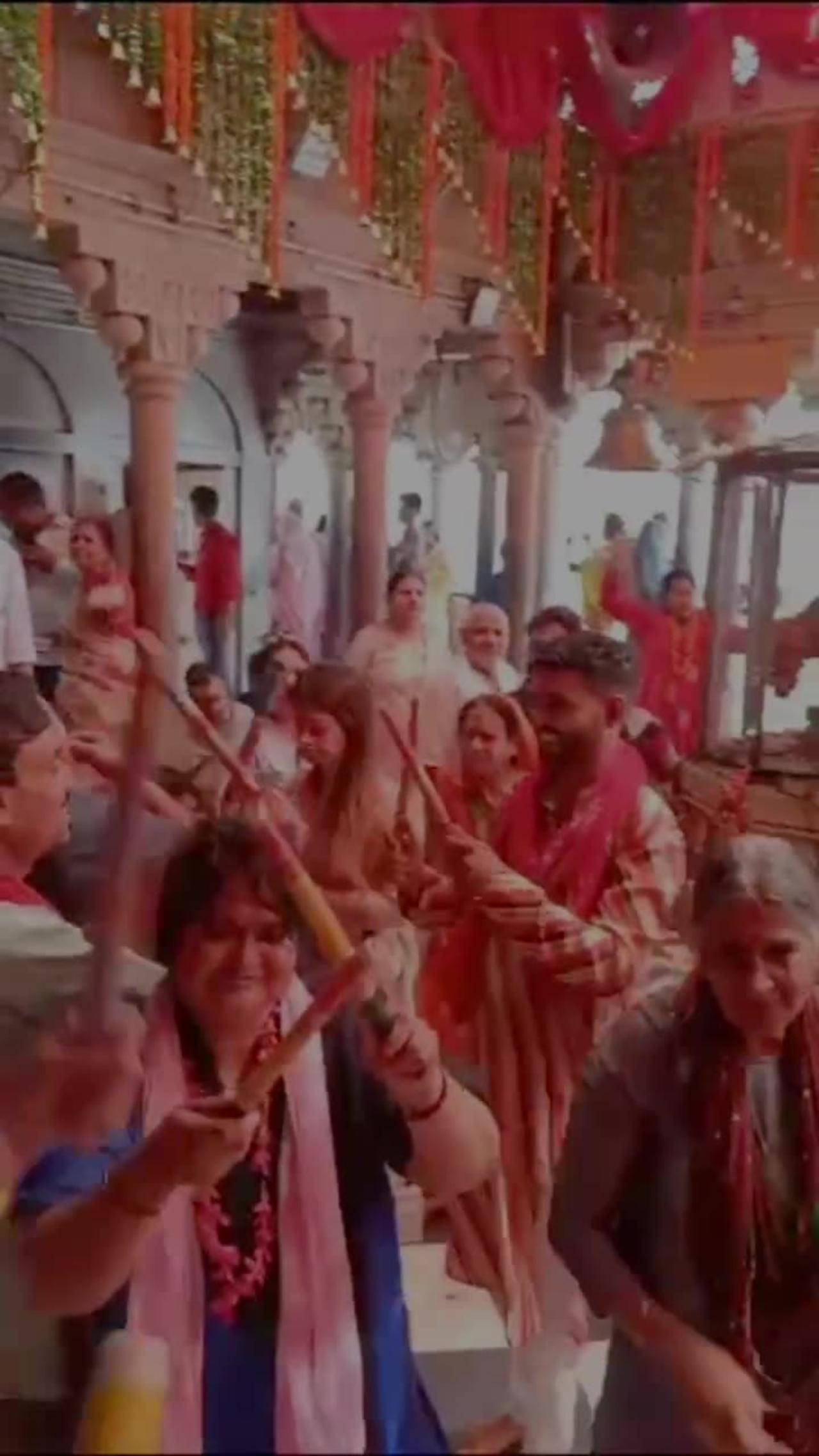 Live Dandiya Dance Radha Rani temple Barsana Ladli Ji Maharaj