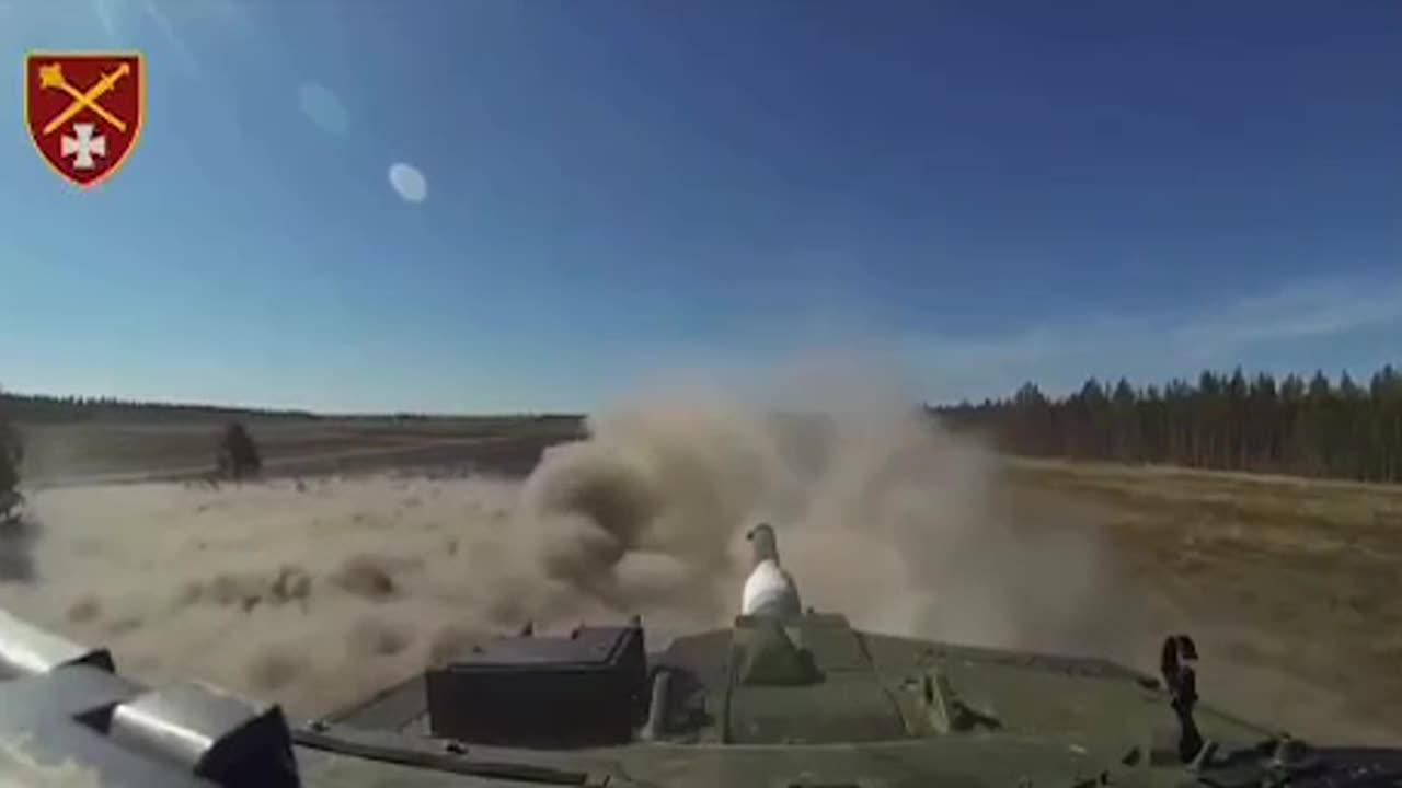 Footage from the Crew of a Ukrainian Leopard 2 Tank