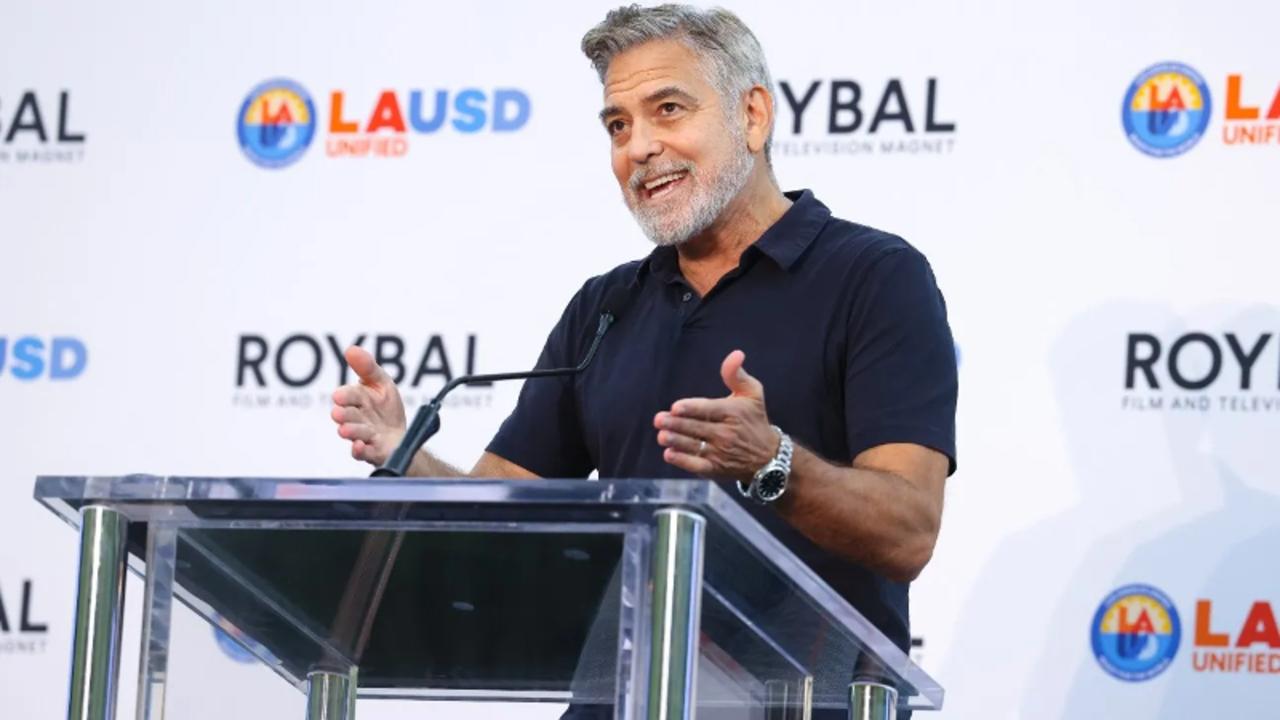 George Clooney Meets With SAG-AFTRA Leadership After Studio Talks Fell Apart | THR News Video