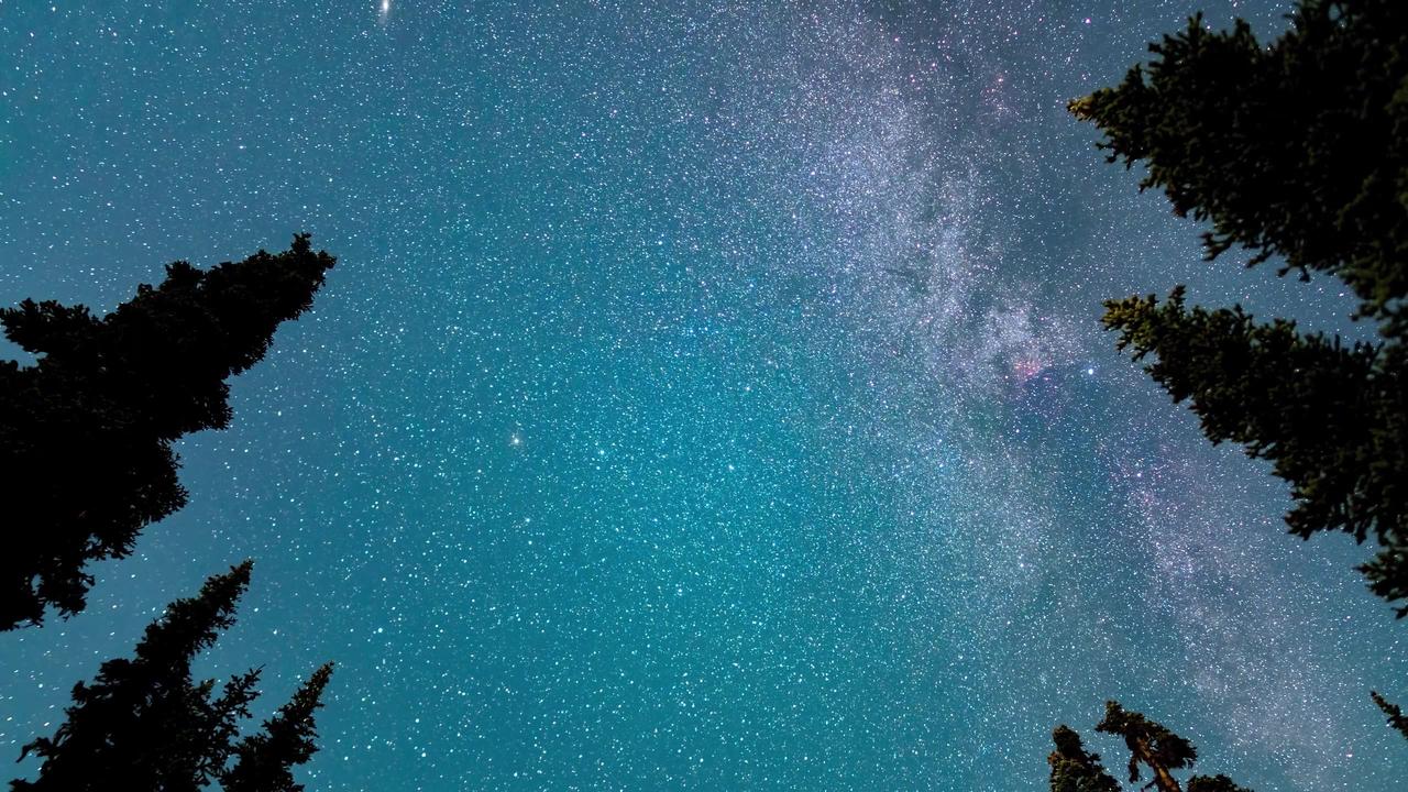 Time Lapse of Milky Way in Night Sky