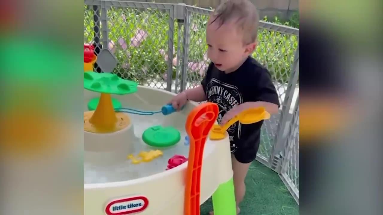 funny videos Enjoy Life Like Babies