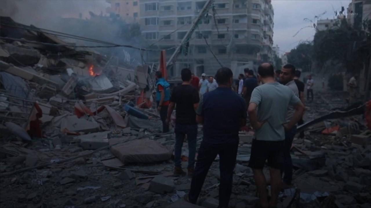 Israel Says Ground Invasion of Gaza Imminent Amid Reports of Explosions