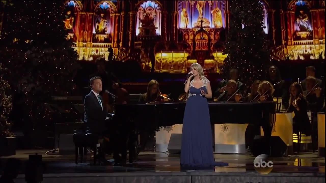 Carrie Underwood & Michael W. Smith - All Is Well @ CMA Country Christmas