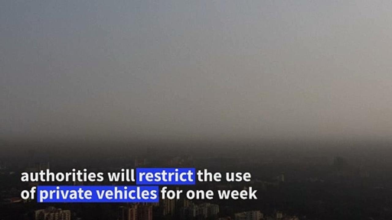 New Delhi blanketed in toxic smog