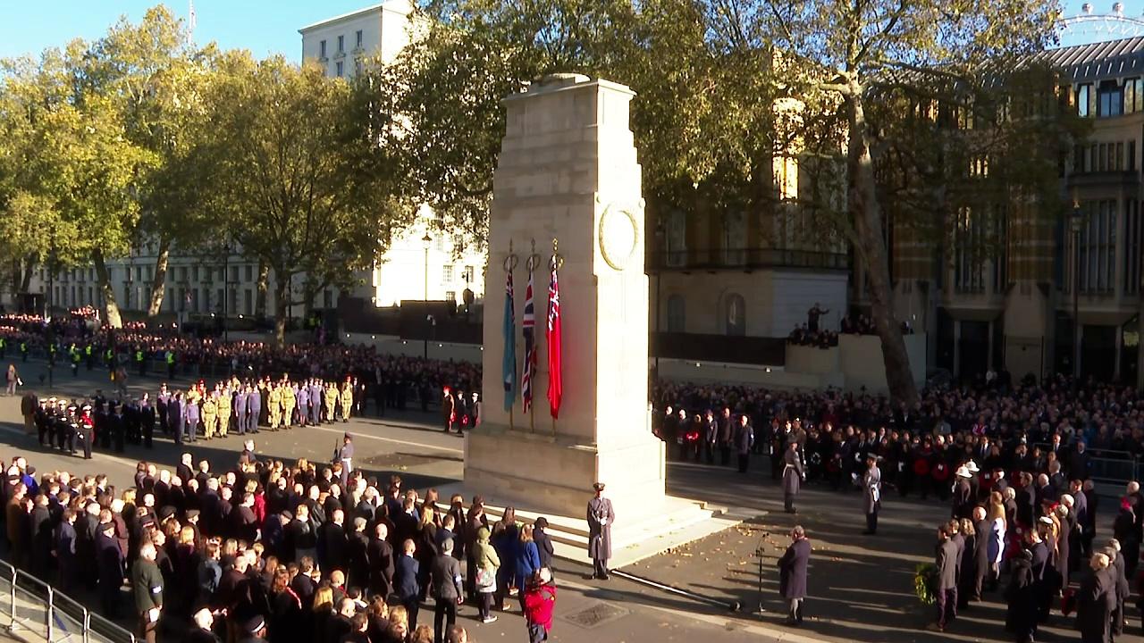 London honours war dead at Cenotaph
