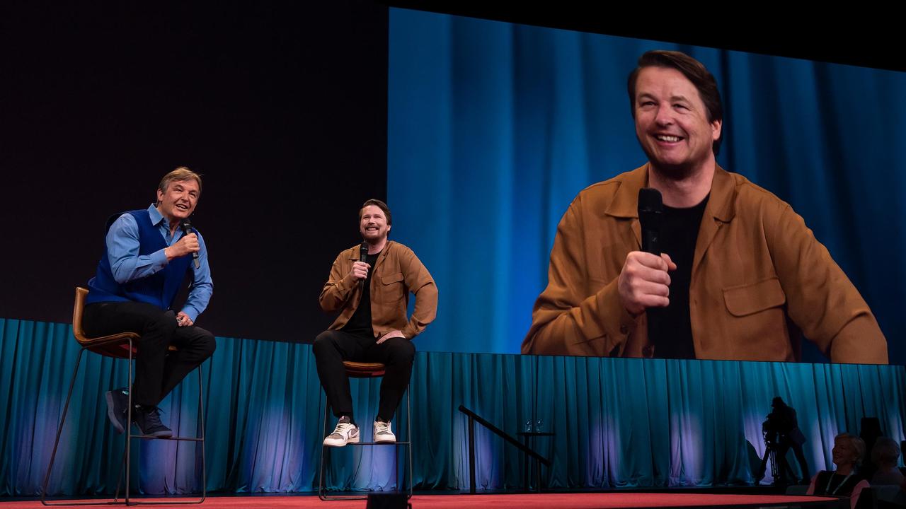 The incredible creativity of deepfakes -- and the worrying future of AI | Tom Graham