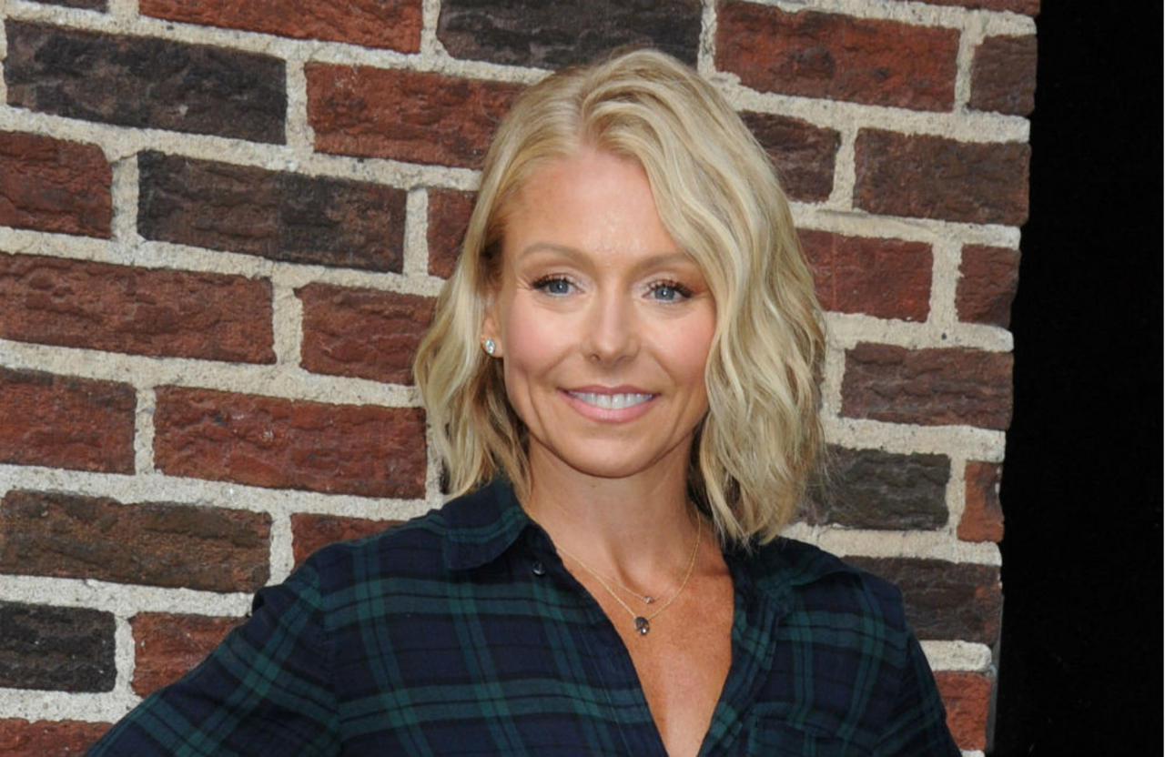 Kelly Ripa started attending therapy sessions after she turned 40