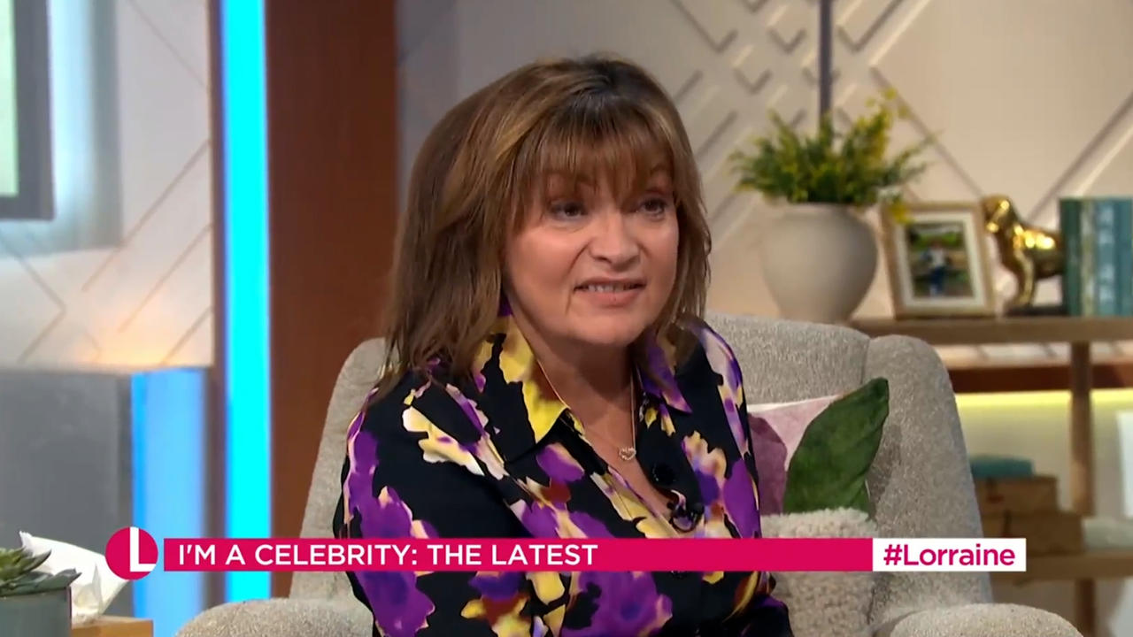 Lorraine Kelly accused of 'body shaming' Nigel Farage after his shower scene