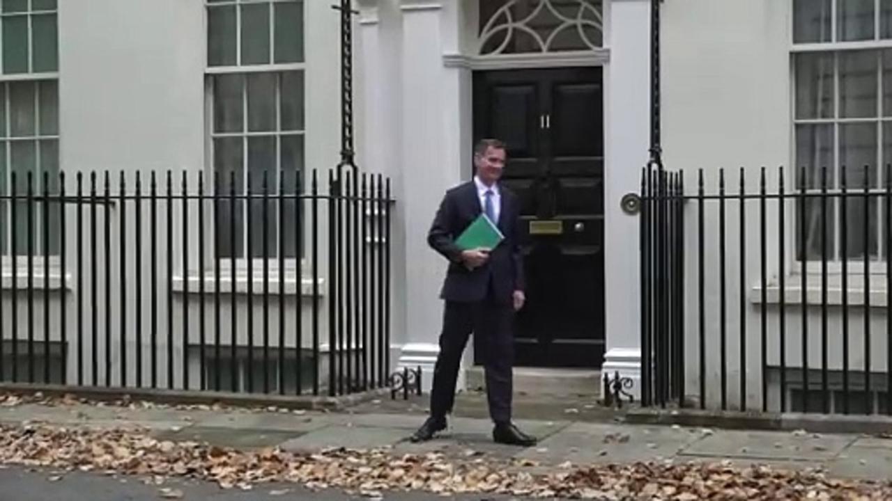 Jeremy Hunt arrives at Parliament to give autumn statement