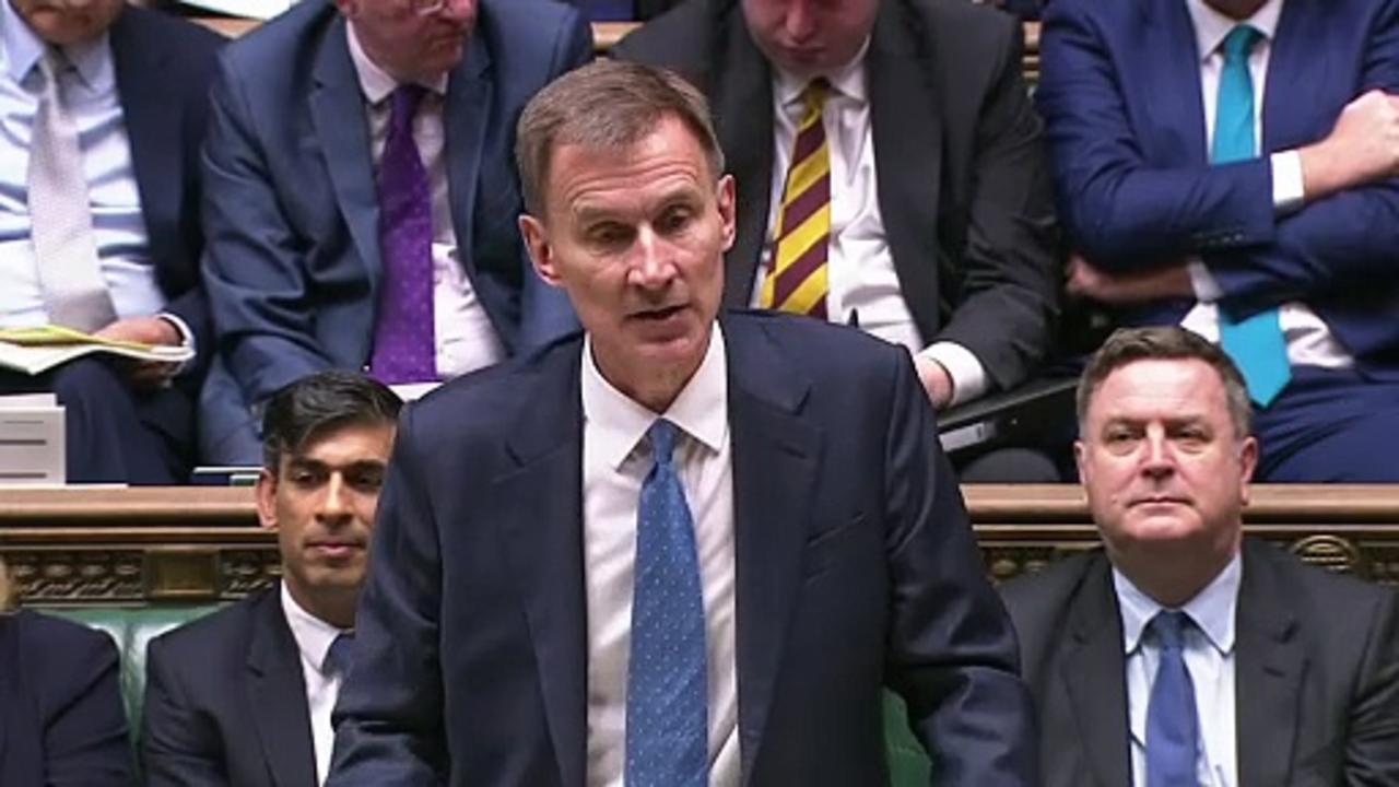 Chancellor announces 9.8% increase to national living wage