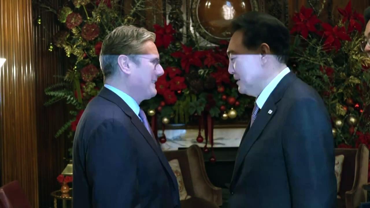 Labour Leader Sir Keir Starmer meets South Korean President