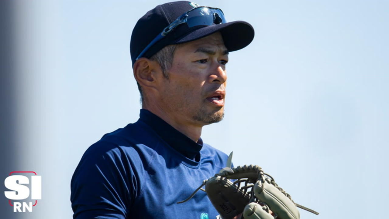 Ichiro Throws Shutout Against High School Girls