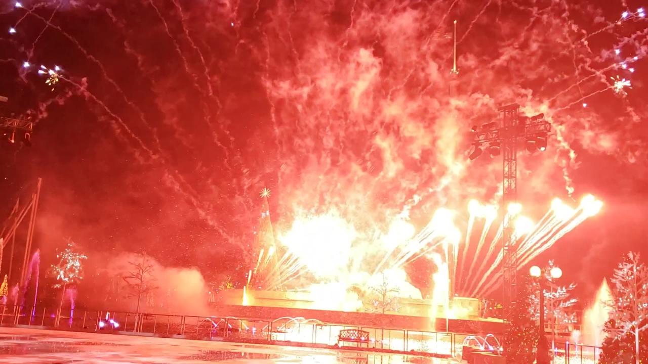 SeaWorld Christmas Fireworks Celebration 2023