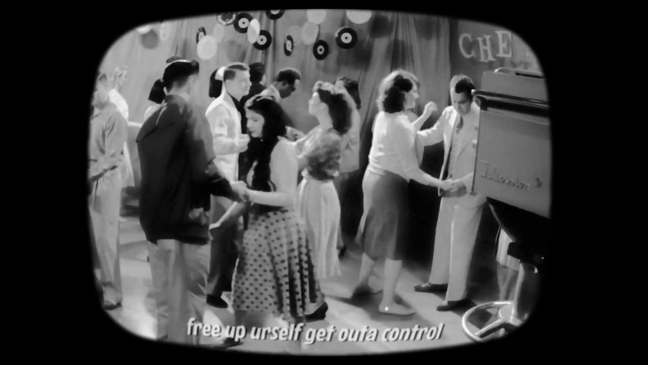 Sia Cheap Thrills (Official Lyric Video) ft. One News Page VIDEO