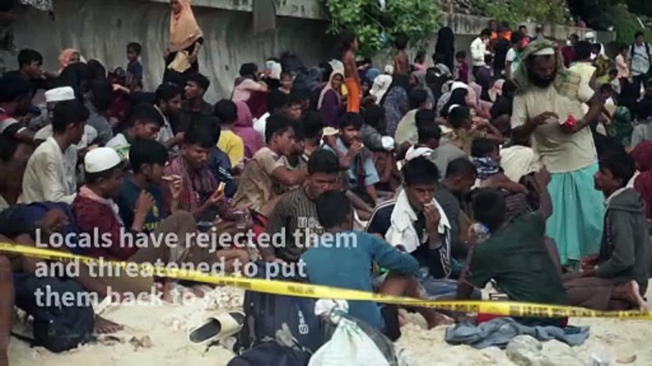 Indonesia moves rejected Rohingya refugees stranded on beach