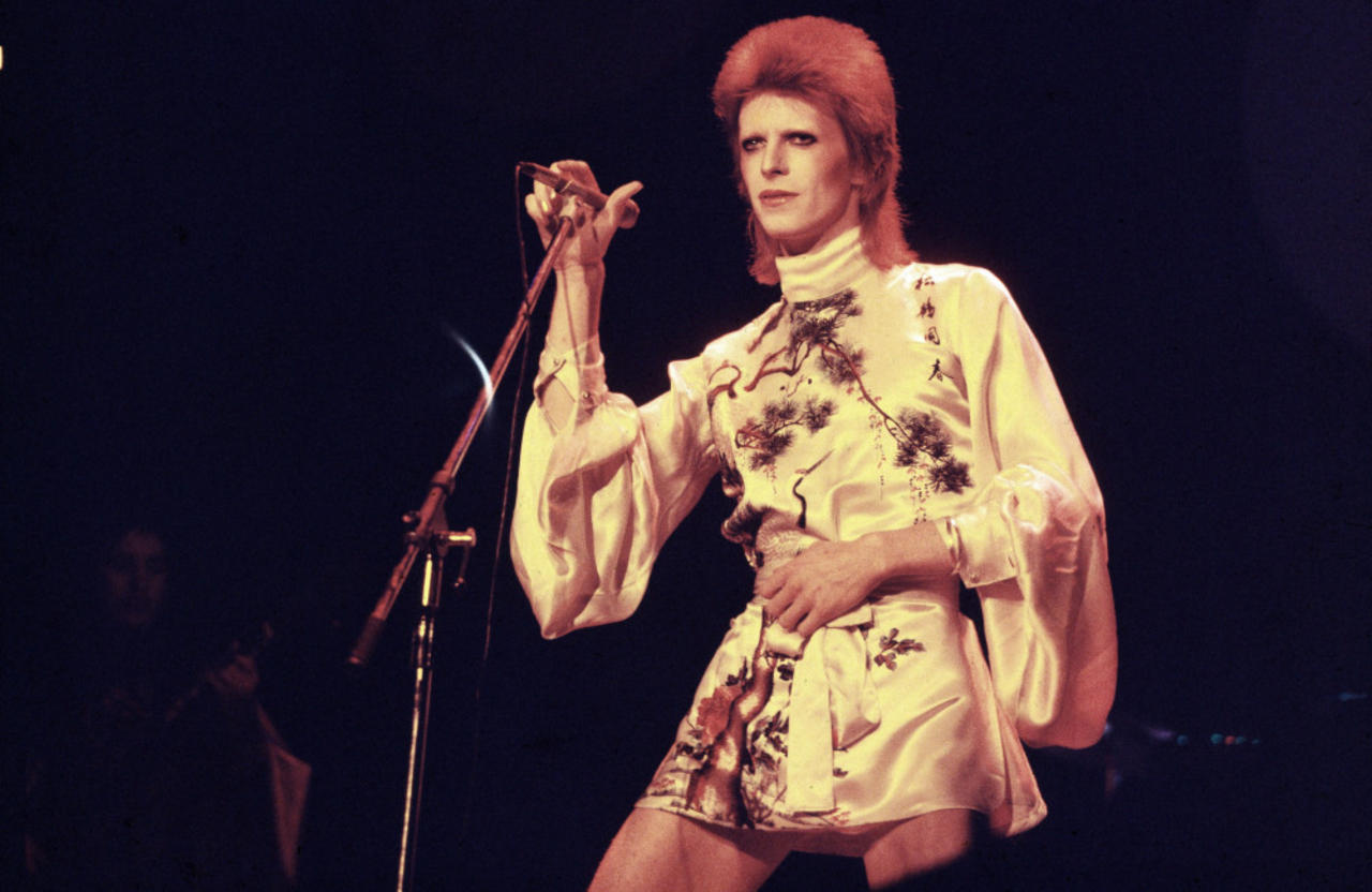 David Bowie's double-sided lyric sheet expected to fetch £100k at auction