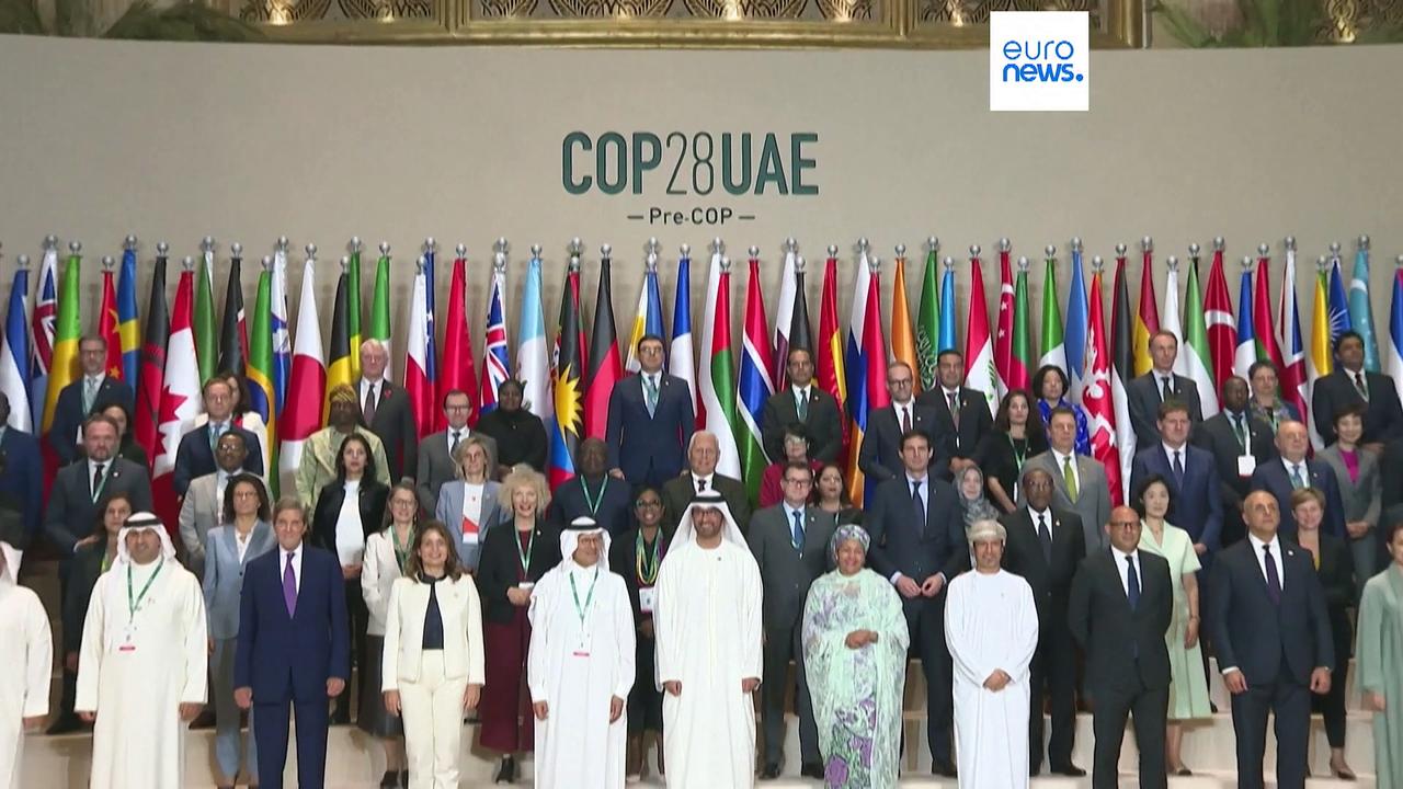 Latest news bulletin | November 28th – Midday