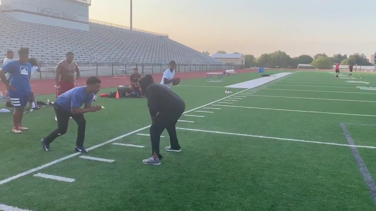 FIRST TIME ON THE FIELD IN 2 YEARS 1on1s W/ NFL FIRST ROUND DRAFT PICK JOSH JACOBS