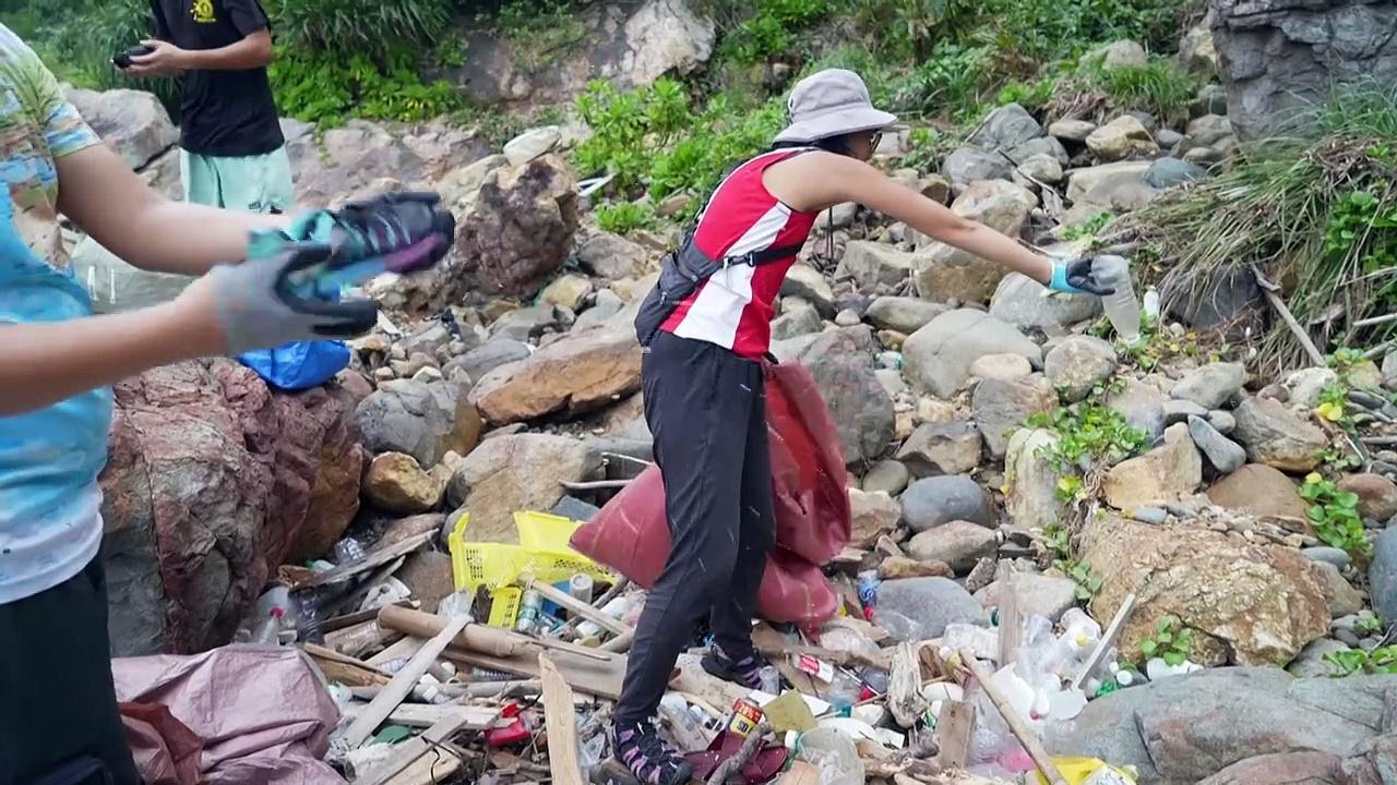 Environmentalists trash Hong Kong's 'throwaway culture' ahead of plastic ban